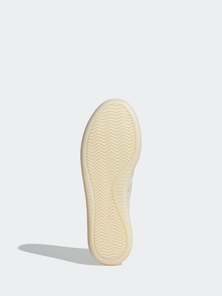 adidas White/Red Barreda Decode Trainers - Image 8 of 9