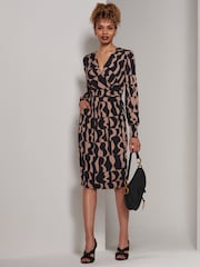 Jolie Moi Brown Gwen Print Long Sleeve Pegged Dress - Image 6 of 6