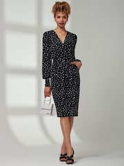 Jolie Moi Black Gwen Print Long Sleeve Pegged Dress - Image 6 of 6