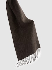 Reiss Brown/Black Sanders Wool and Cashmere Prince of Wales Check Scarf - Image 4 of 4