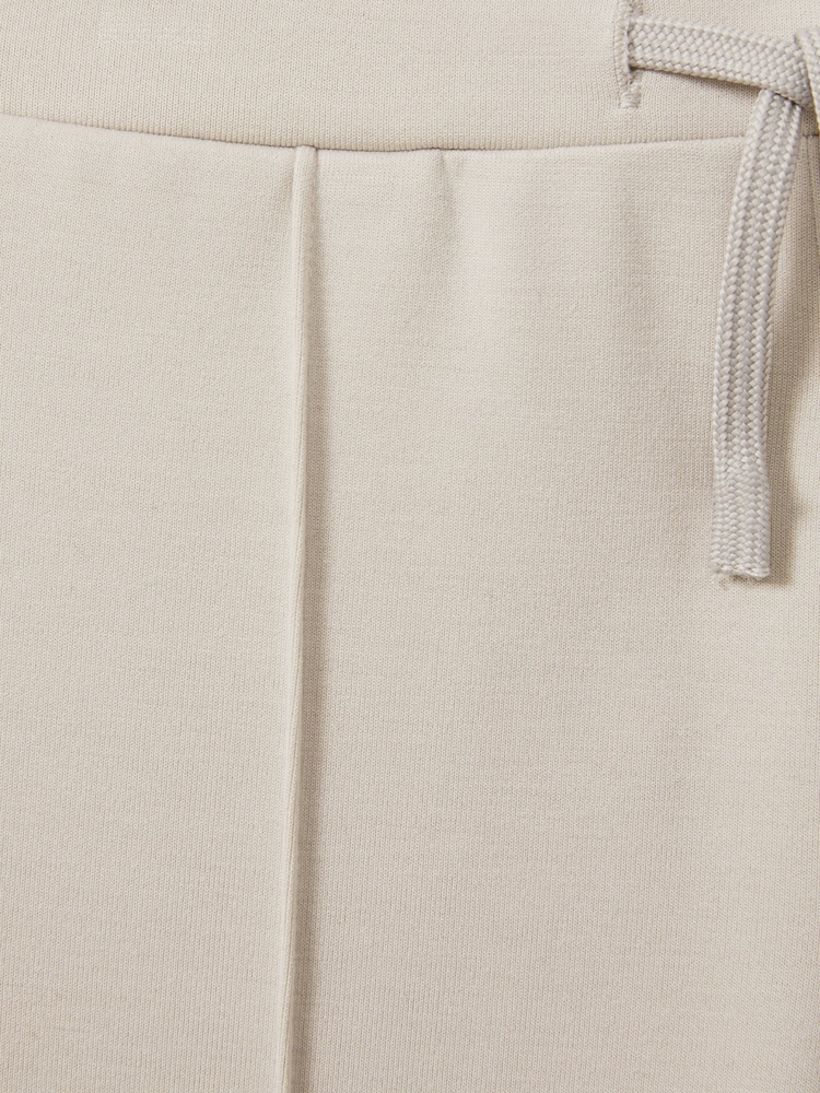 Reiss Cement Premier 13-14 yrs Interlock Jersey Drawstring Joggers - Image 4 of 4