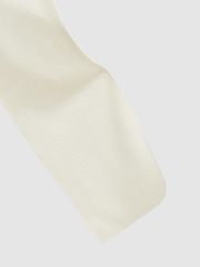 Off White - Reiss Chesterfield Ribbed Merino Scarf - Imagen 4 de 4