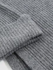 Reiss Chesterfield Merino Wool Ribbed Scarf And Beanie Set - Imagen 5 de 7