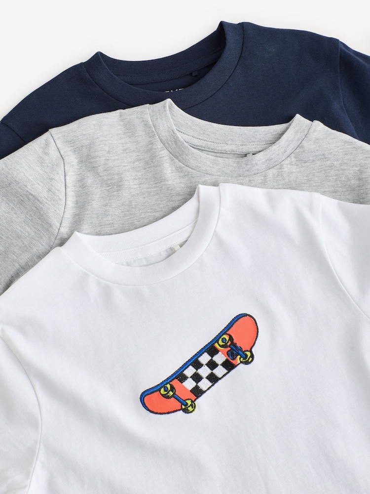 Marine/Blanc/Gris - Coupe classique Graphic Courts Manches  100T-shirt % coton 3 Lot de (3-16ans) - Image 6 of 7
