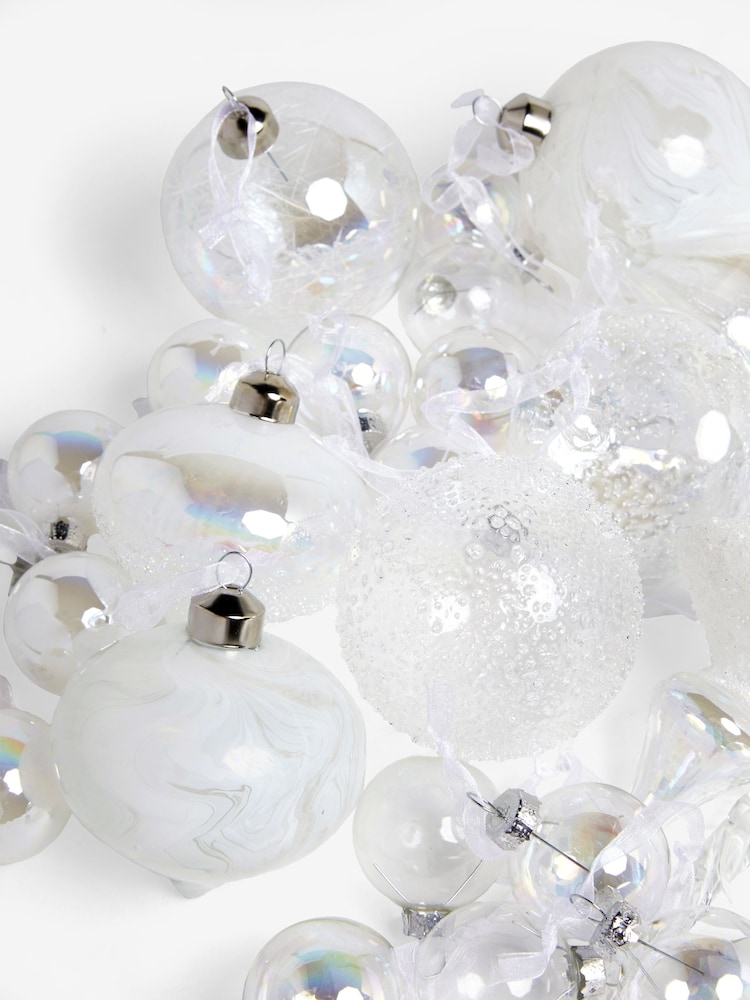 White Set of 30 Glass Baubles - Image 5 of 5
