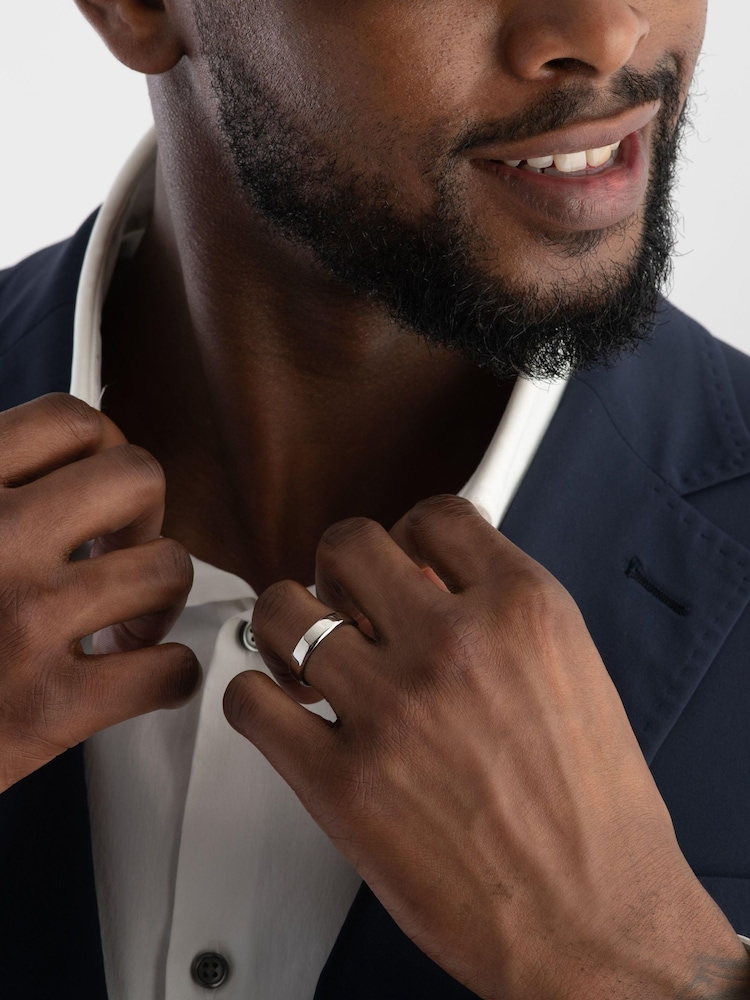 Beaverbrooks Mens 9ct White Gold Wedding Ring - Image 3 of 3 Beaverbrooks Mens 9ct White Gold Wedding Ring - Image 3 of 3