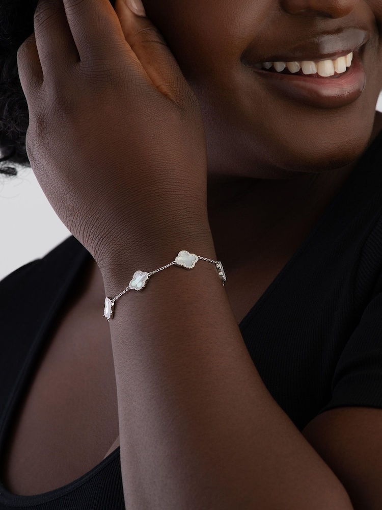 Beaverbrooks Sterling Silver Mother of Pearl Clover White Bracelet - Image 5 of 5