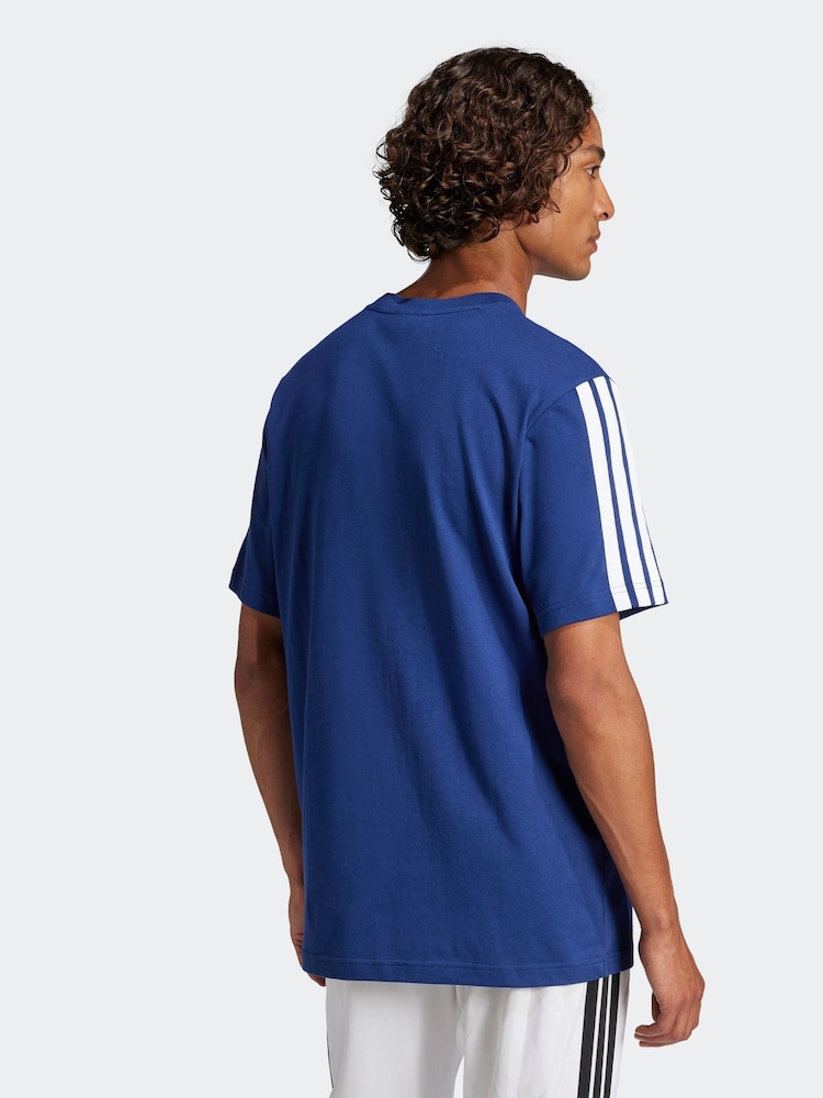 Синий - adidas Essentials 3-Stripes Single 100% Cotton Jersey T-Shirt - Image 2 of 6