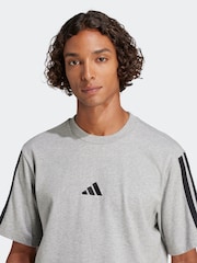 Серый - adidas Essentials 3-Stripes Single 100% Cotton Jersey T-Shirt - Image 4 of 6