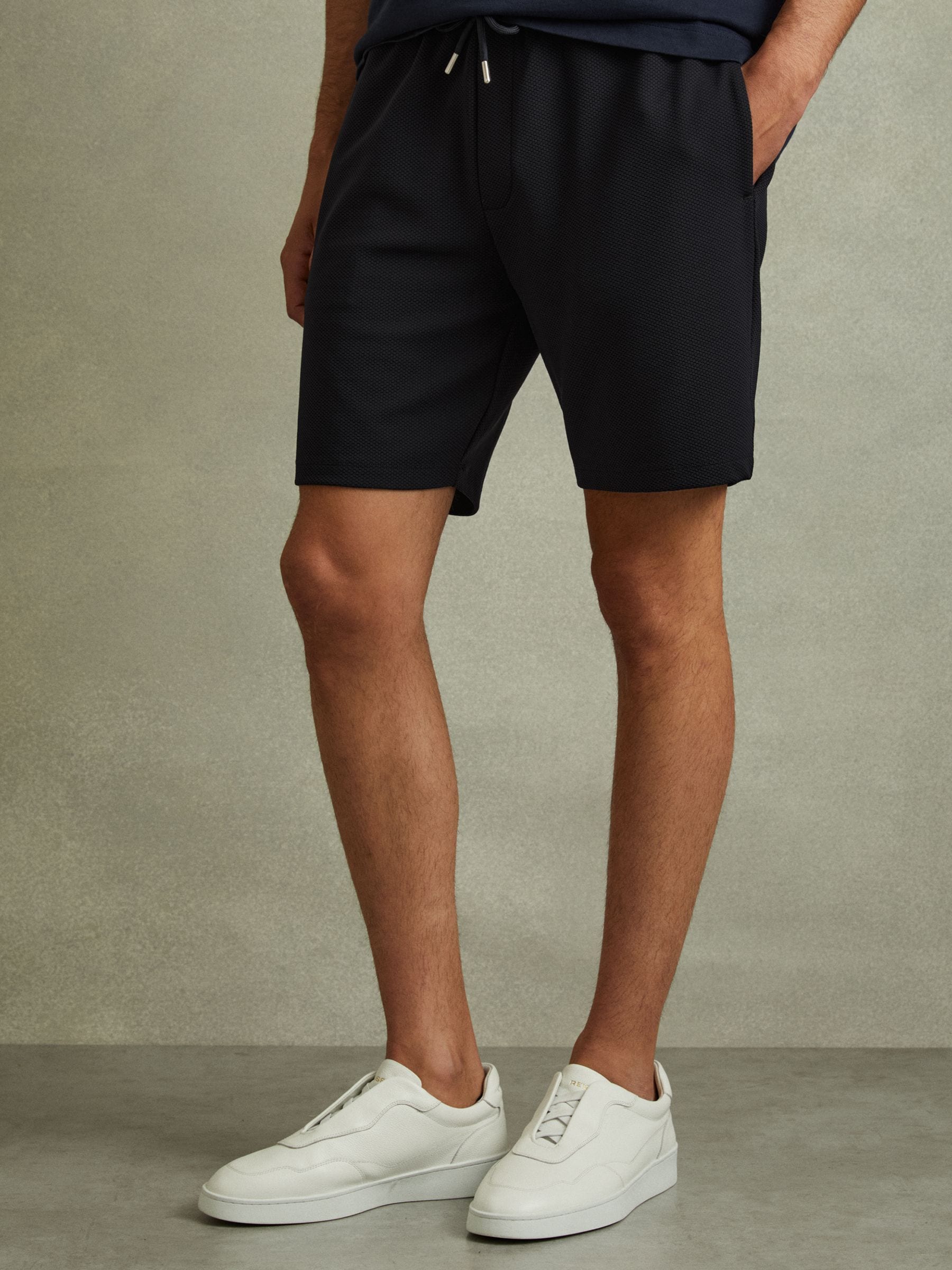 REISS NAVY TEXTURED DRAWSTRING SHORTS
