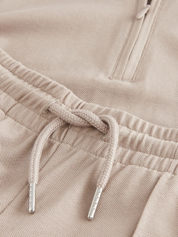 Piedra - Conjunto de pantalones cortos y polo con cuello con cremallera (3-16años) - Imagen 5 de 5 Piedra - Conjunto de pantalones cortos y polo con cuello con cremallera (3-16años) - Imagen 5 de 5