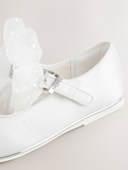 أبيض - حذاء للمناسبات بتصميم Mary Jane مزيّن بفيونكة للبنات من Baker by Ted Baker - Image 4 of 6