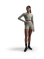 Top corto de manga larga Pro Dri-FIT de Nike - Imagen 4 de 11
