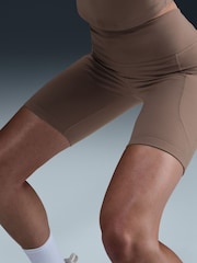 Nike Mink Brown One High-Waisted Cycling Shorts With Pockets - Image 3 of 6