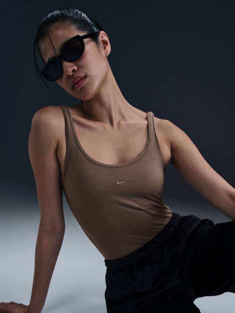 Maro - Top Nike Chill Knit fără mâneci - Image 3 of 12