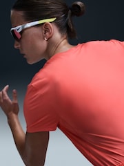 Nike Ember Red One Swoosh Dri-FIT Short Sleeve Running Top - Image 4 of 5
