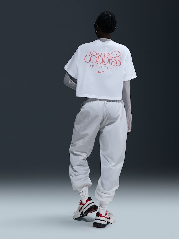 Nike White Sportswear Short-Sleeve Crop T-Shirt - Image 2 of 5