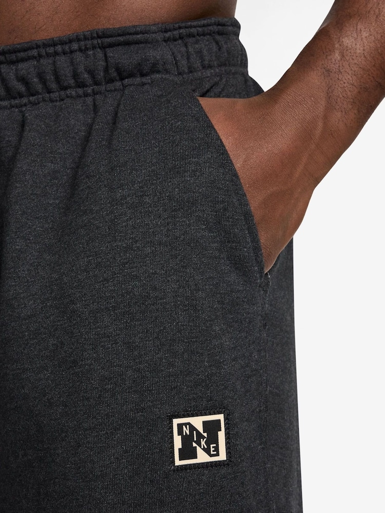 Nike Black Gym Heritage Dri-FIT Fleece Training Joggers - Image 3 of 3
