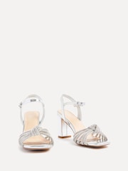 Sandalias de tacón cuadrado con tira delantera de strass Sanora de Linzi - Imagen 3 de 5