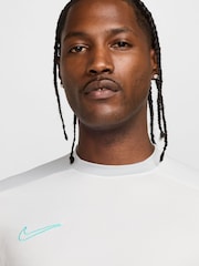 Футболка Nike Academy Dri-FIT - Изображение 3 из 6