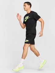Nike Black Miler Run Energy Running T-Shirt - Image 4 of 5