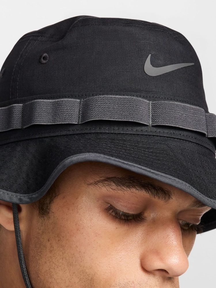 Negro - Sombrero de pescador Dri-FIT Apex de Nike - Imagen 4 de 4 Negro - Sombrero de pescador Dri-FIT Apex de Nike - Imagen 4 de 4