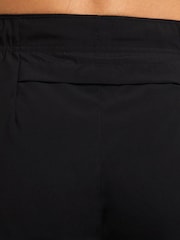 Nike Challenger Run Energy Dri-FIT 7" Unlined Running Shorts - Изображение 5 из 7