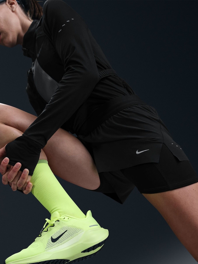 Nike Black Swift Dri-FIT Mid-Rise 2-in-1 Running Shorts - Image 4 of 6
