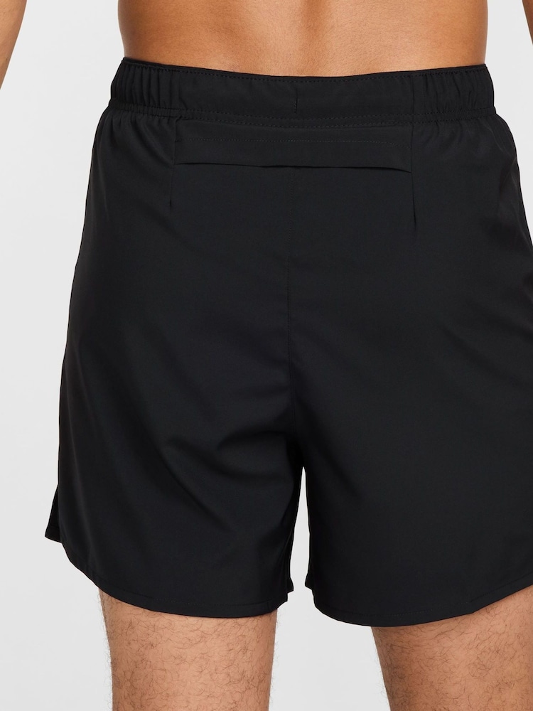 Nike Black Challenger Dri-FIT 5 inch 2-In-1 Running Shorts - Image 2 of 9