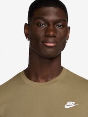 Nike Parachute Beige Club T-Shirt - Image 3 of 3