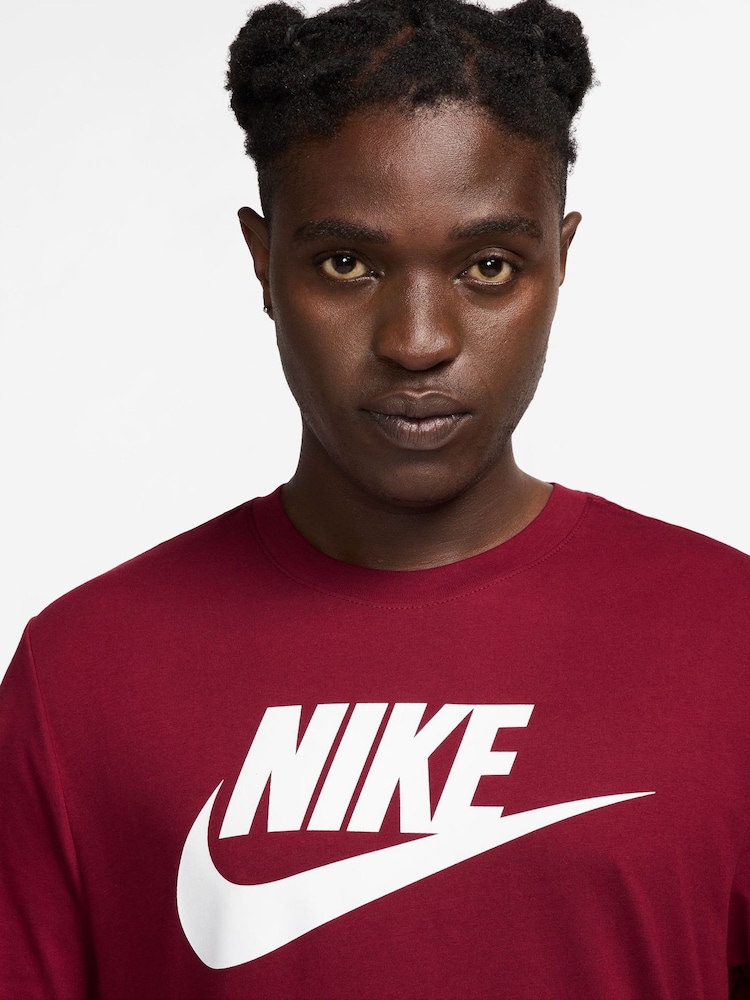 Nike Team Red Icon Futura T-Shirt - Image 3 of 3