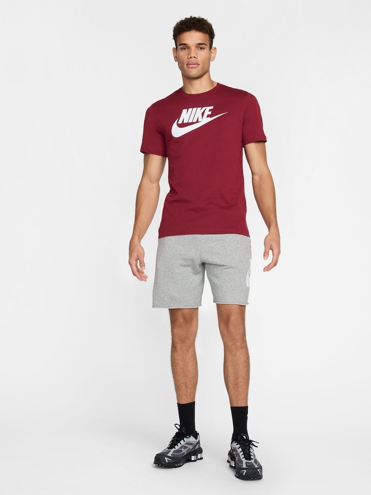 Ekipa rdeča - Majica s kratkimi rokavi Nike Icon Futura - Slika 4 iz 4