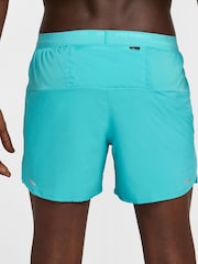 Nike Cactus Blue Dri-FIT Stride 5 Inch Running Shorts - Image 3 of 15