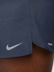 Azul trueno - Pantalones cortos para correr Dri-FIT Stride de 5 pulgadas de Nike - Imagen 5 de 13