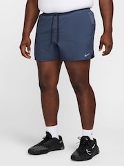 Azul trueno - Pantalones cortos para correr Dri-FIT Stride de 5 pulgadas de Nike - Imagen 7 de 13