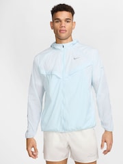 Eisblau - Nike Dri-FIT Stride Woven Running Jacket - Bild 1 von 9