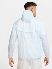 Eisblau - Nike Dri-FIT Stride Woven Running Jacket - Bild 2 von 9