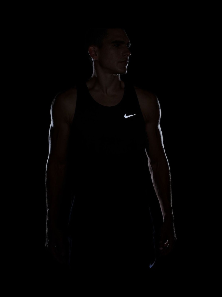 Nike Black Stride Dri-FIT ADV Running Vest Top - Image 7 of 8