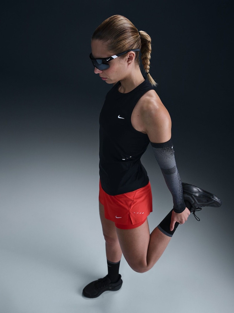 Nike Black Swift Dri-FIT Running Tank Top - Image 3 of 6