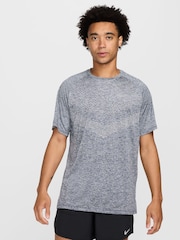 Thunder Blue (синий) - Nike Dri-FIT Stride Running T-Shirt - Изображение 1 из 10