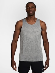 Nike Smoke Grey Stride Dri-FIT ADV Running Vasts - Image 1 of 8