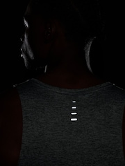 Nike Smoke Grey Stride Dri-FIT ADV Running Vasts - Image 8 of 8