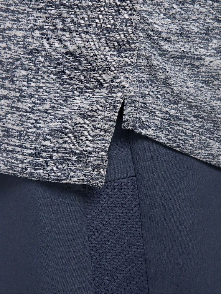 Nike Thunder Blue Stride Dri-FIT ADV Running Vest Top - Image 4 of 8
