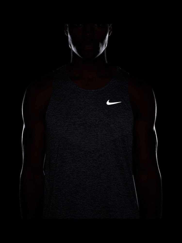 Nike Thunder Blue Stride Dri-FIT ADV Running Vest Top - Image 6 of 8