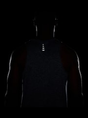 Thunder Blue (синий) - Беговой жилет Nike Stride Dri-FIT ADV - Image 7 of 8