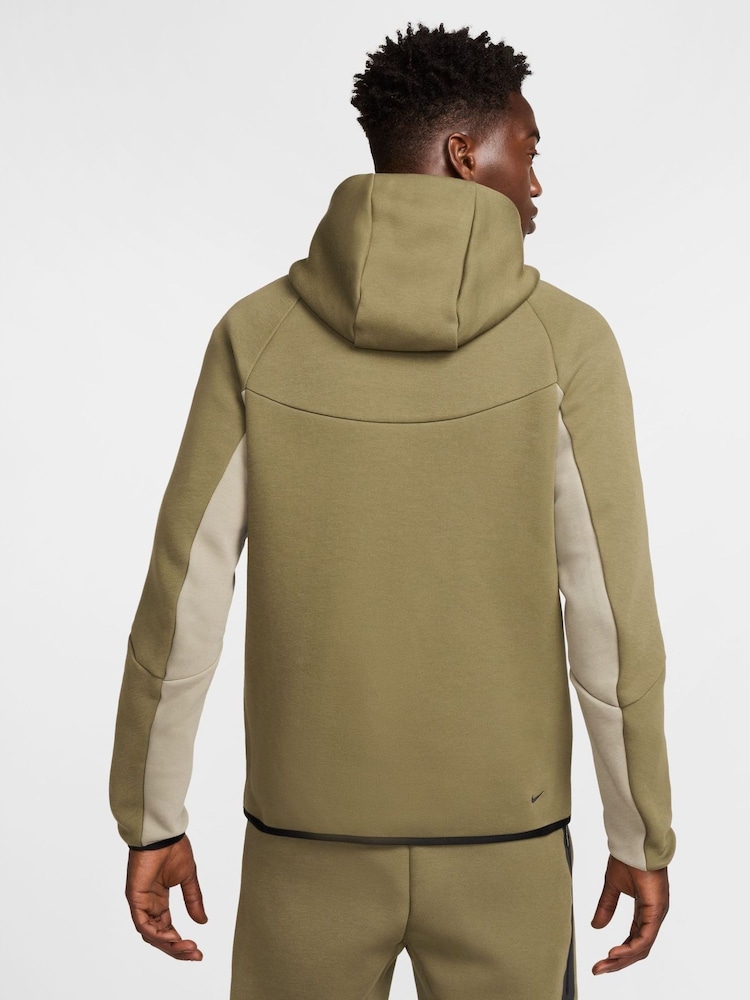 Medium Olive Green - Nike Tech Fleece Zip Up Hoodie - Obrázok 2 z 3