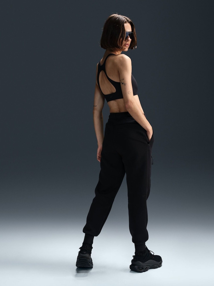 Nike Black Sportswear Tech Fleece Joggers - Image 2 of 6 Nike Black Sportswear Tech Fleece Joggers - Image 2 of 6