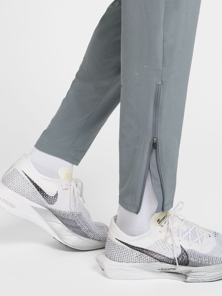 Nike Smoke Grey Dri-FIT Stride Woven Running Joggers - Image 6 of 6