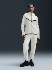 Nike White Sportwear Tech Fleece Windrunner - Image 1 of 6