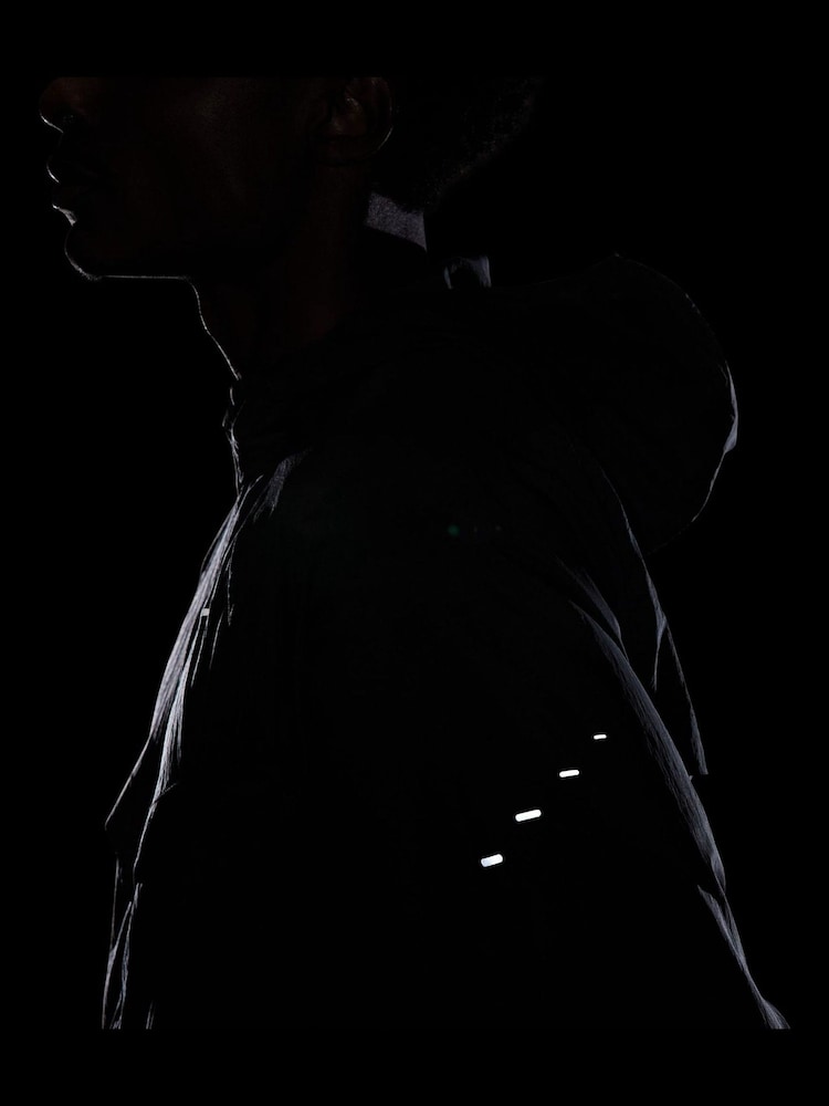 Nike Black Dri-FIT Stride Woven Running Jacket - Image 8 of 8